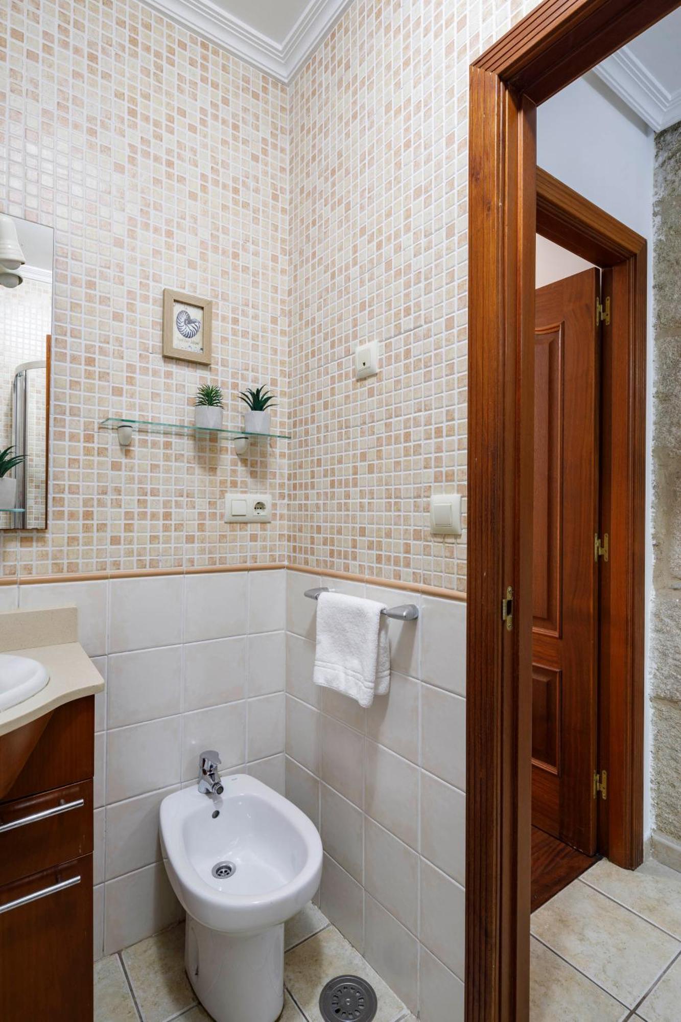 Con Encanto En El Casco Antiguo By Cabana Rentals Vigo Luaran gambar